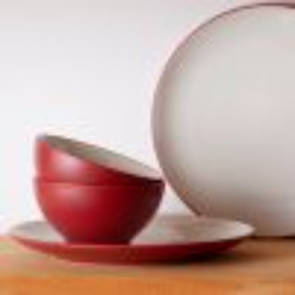 Noritake Colorwave Raspberry Rice Bowls - set of 4 - Picture 3 of 3